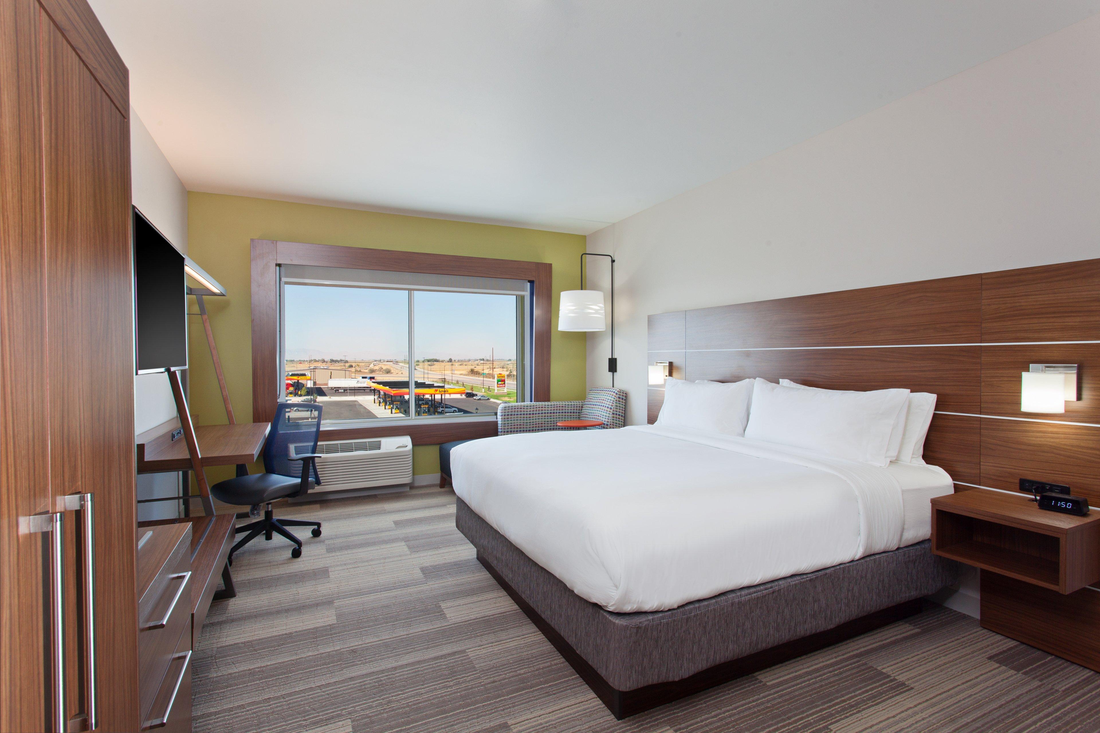Holiday Inn Express & Suites - Brigham City - North Utah, An Ihg Hotel Exterior photo